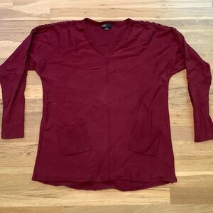 Sojo Long Sleeve Drop Shoulder V-Neck Burgundy Sweater Women’s M